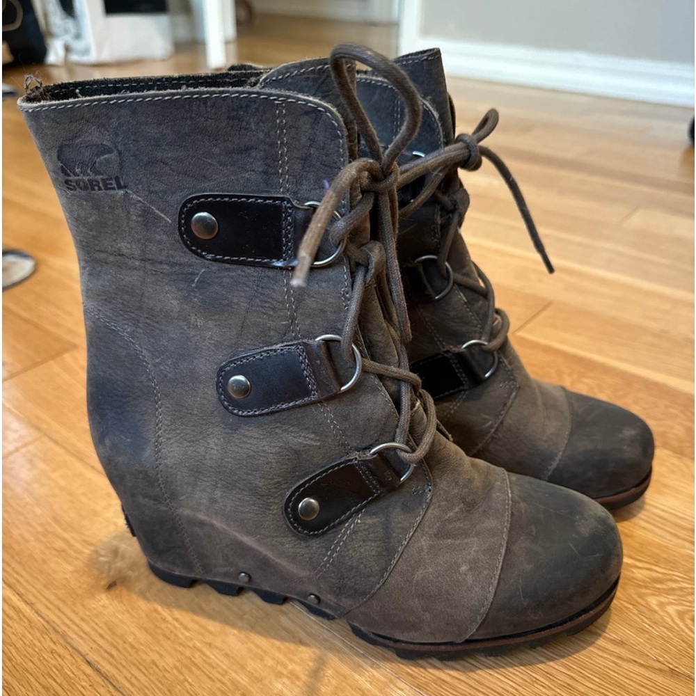 Sorel Joan of Arctic wedge boots